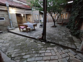Reyhana Guest House